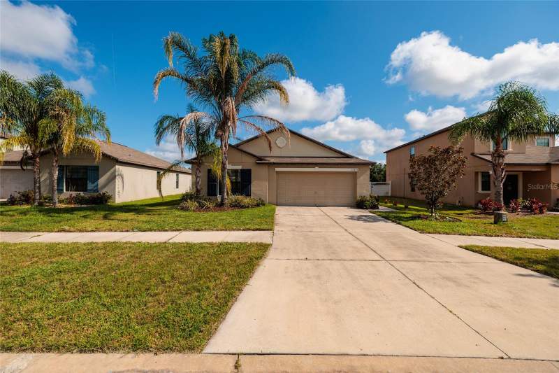 4 bedroom Single Family Residence at 36077 Stable Wilk Avenue, Silverado Ranch Sub, Zephyrhills — photo 3