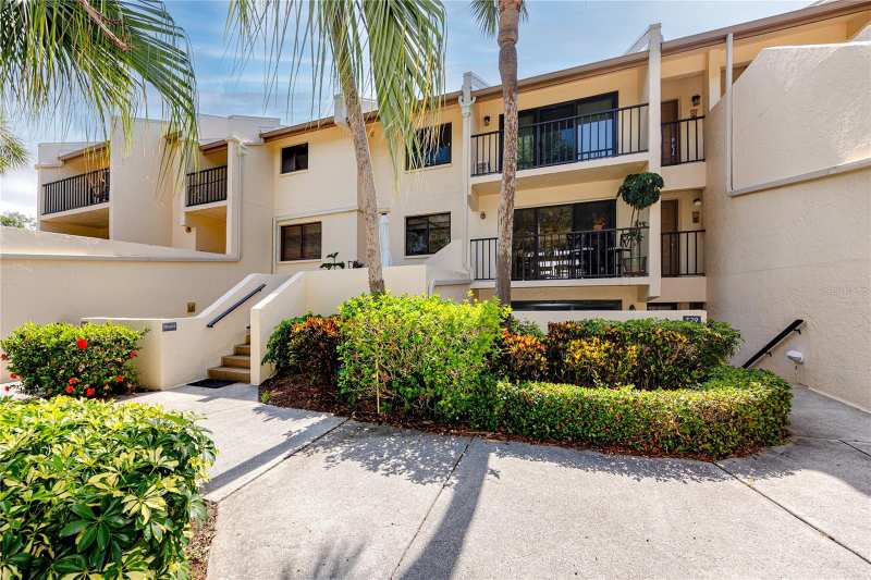2 bedroom Condominium at 7530 Sunshine Skyway Lane #115, Seapointe Terrace Condo, St Petersburg — photo 1
