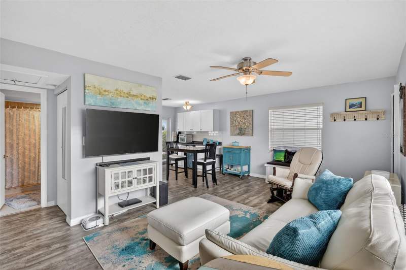 2 bedroom Condominium at 7825 38th Terrace #7825, Tyrone Villas, St Petersburg — photo 5
