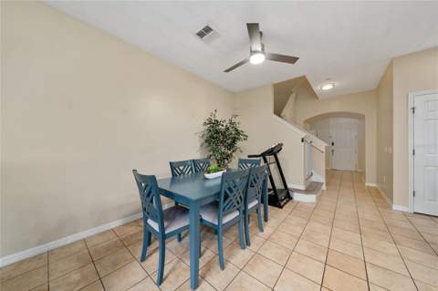 3008 Seaview Castle Drive, Kissimmee FL - photo 8 of 41