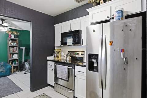 4623 Conway Gardens Road, Orlando FL - photo 8 of 28