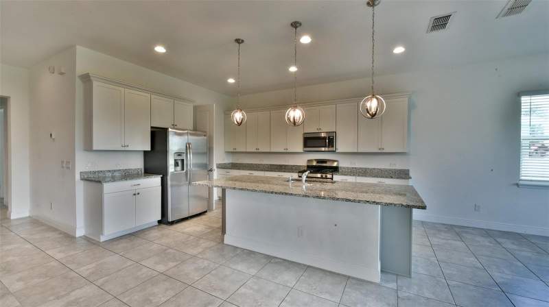 4 bedroom Single Family Residence at 9152 Olmo Court, Magnolia At Westside Ph 2, Davenport — photo 2