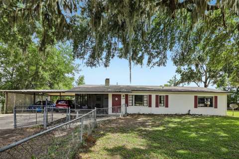 1109 W C 48, home for sale in Bushnell 33513