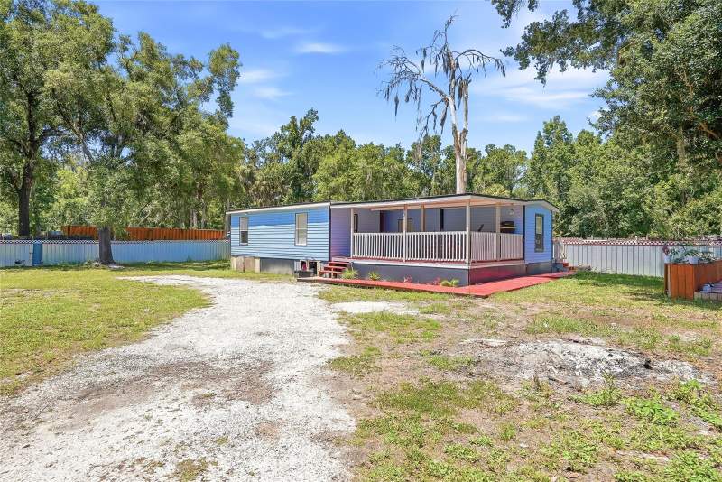 4 bedroom Mobile Home at 911 Marjorie Avenue, Alafia Estates Unit A, Brandon — photo 5