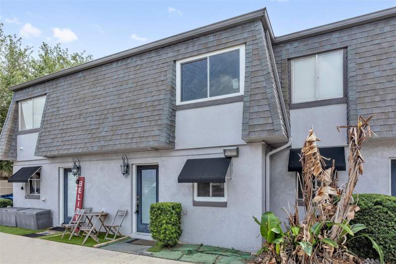Metro/Michigan Park Condo