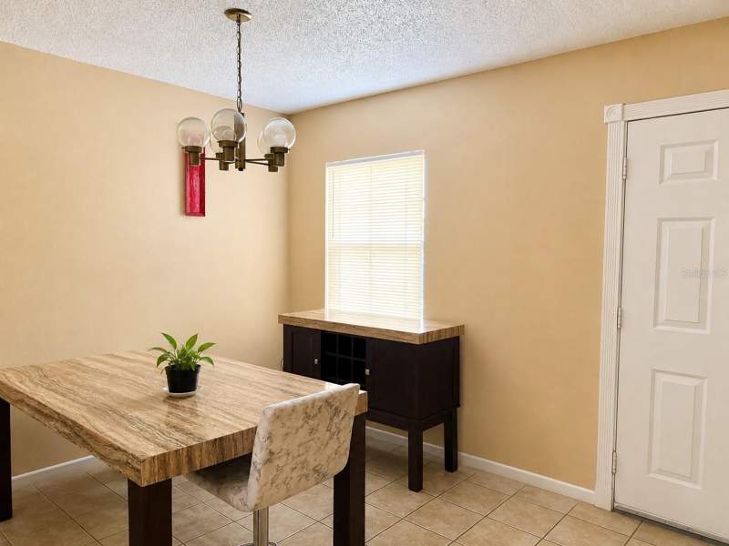 2 bedroom Condominium at 7011 Waterside Dr, Waterside Condo I, Tampa — photo 3