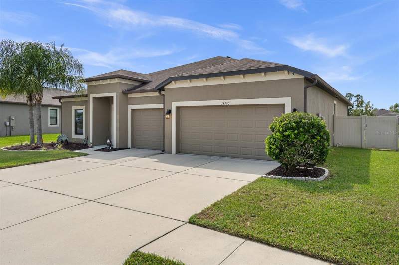 4 bedroom Single Family Residence at 18730 Cortes Creek Boulevard, Talavera Ph 1A-1, Spring Hill — photo 3