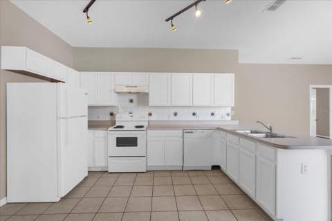 29 Andora Court, Kissimmee FL - photo 6 of 27