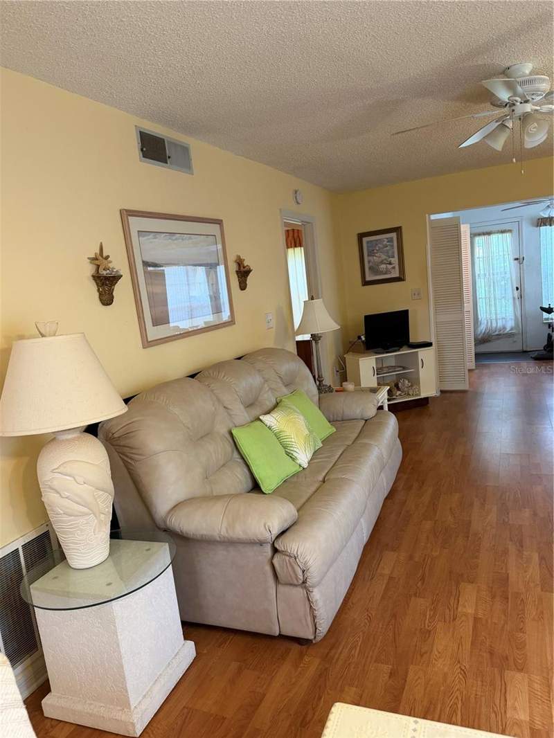 2 bedroom Condominium at 2400 Winding Creek Boulevard #18A-110, Winding Creek Condominiums, Clearwater — photo 5