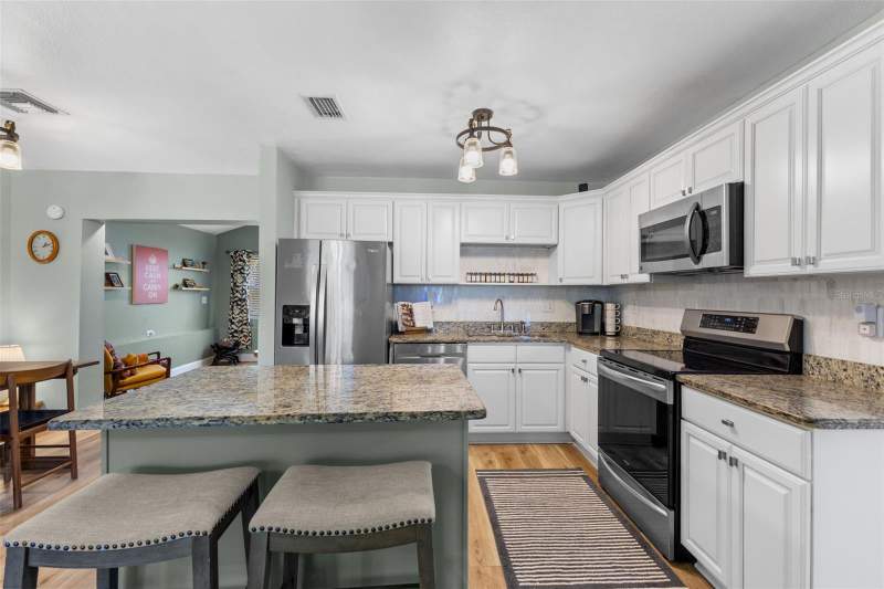 3 bedroom Single Family Residence at 2047 Powderhorn Drive, Walden Woods, Clearwater — photo 3