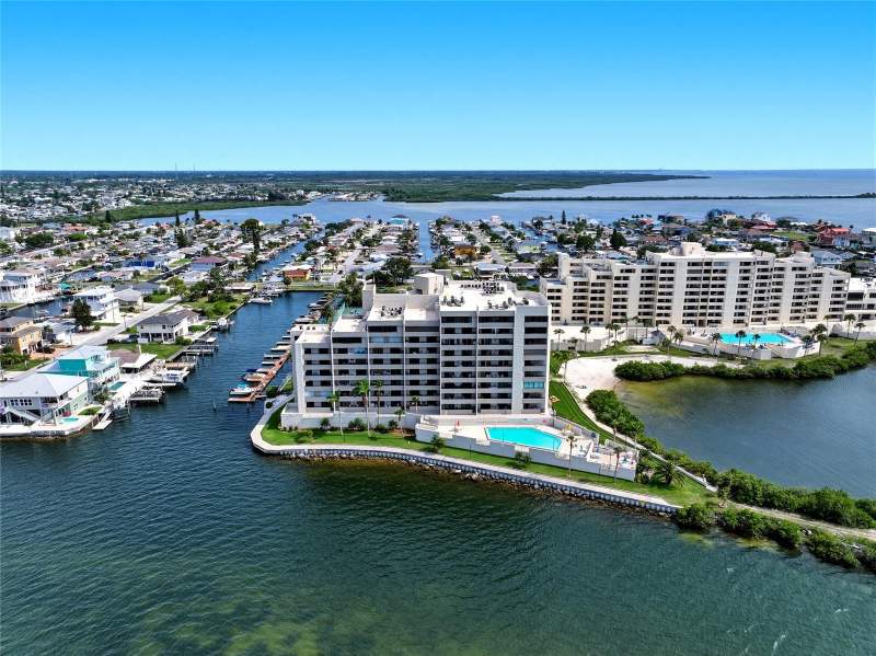 2 bedroom Condominium at 6035 Sea Ranch Drive #902, Gulf Island Beach Tennis, Hudson — photo 3