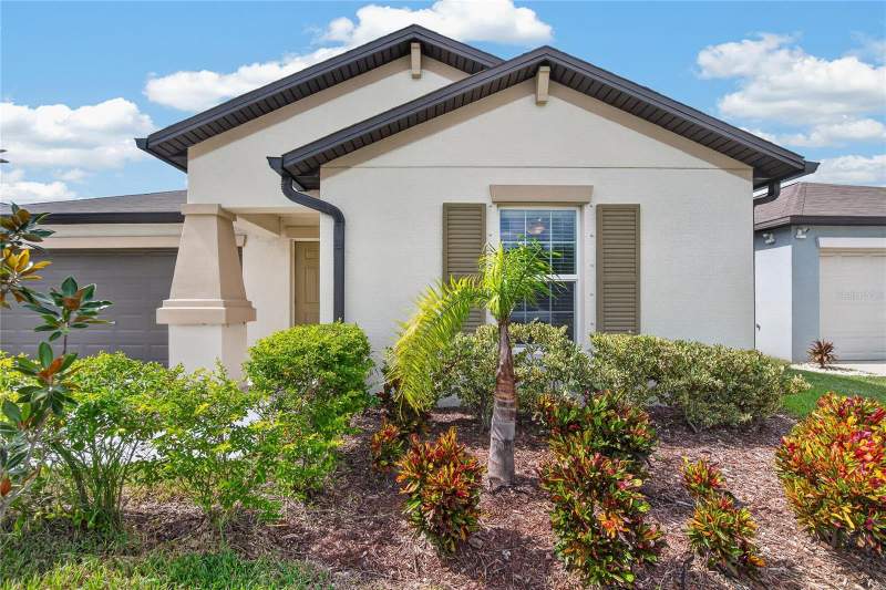 3 bedroom Single Family Residence at 5487 Blue Azure Drive, Berry Bay Sub, Wimauma — photo 3