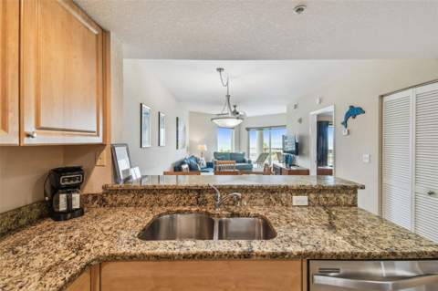11605 Gulf Boulevard #506, Treasure Island FL - photo 19 of 71