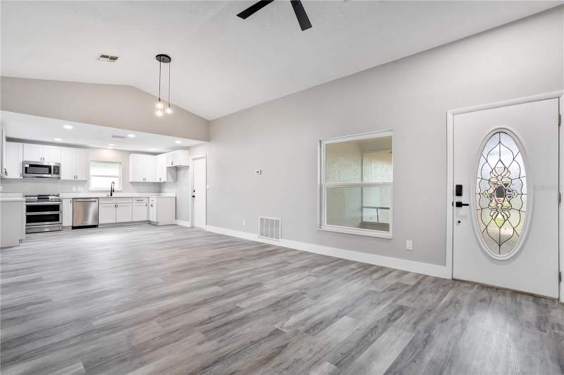 4 bedroom Single Family Residence at 11405 Stamfield Drive, Somerset Village, Orlando — photo 4