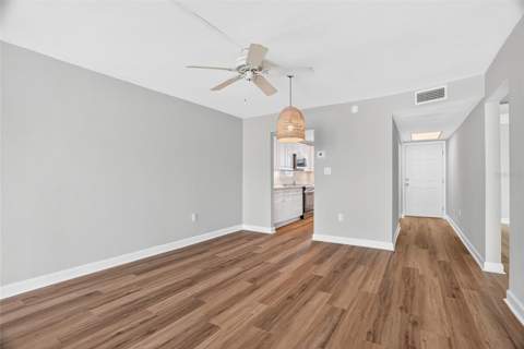 4570 Overlook Drive #175, St Petersburg FL - photo 18 of 41