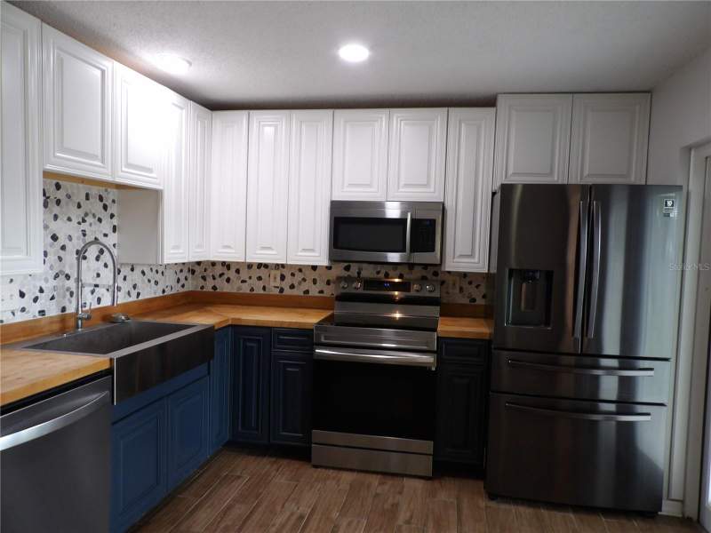 4 bedroom Single Family Residence at 630 Cape Cod Circle, Copper Ridge Tr D, Valrico — photo 2