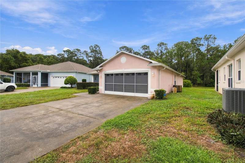 3 bedroom Single Family Residence at 11508 Bloomington Court, Summertree Prcl 3A Ph 02, New Port Richey — photo 2