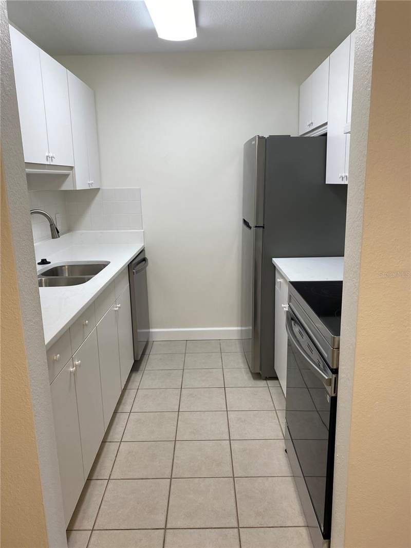 1 bedroom Condominium at 8325 112TH STREET #106, SEMINOLE GARDEN APTS CO-OP, SEMINOLE — photo 5