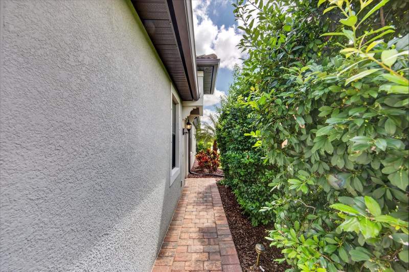 2 bedroom Villa at 6927 Holbrook Cove, Del Webb Ph III Subph 3A, 3B & 3C, Lakewood Ranch — photo 5