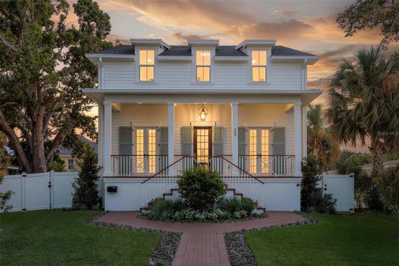 6 bedroom Single Family Residence at 808 39th Avenue, Snell Shores, St Petersburg — photo 1