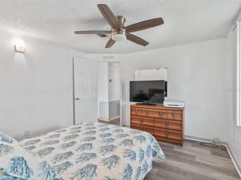 1514 Hillcrest Drive, Lady Lake FL - photo 21 of 35