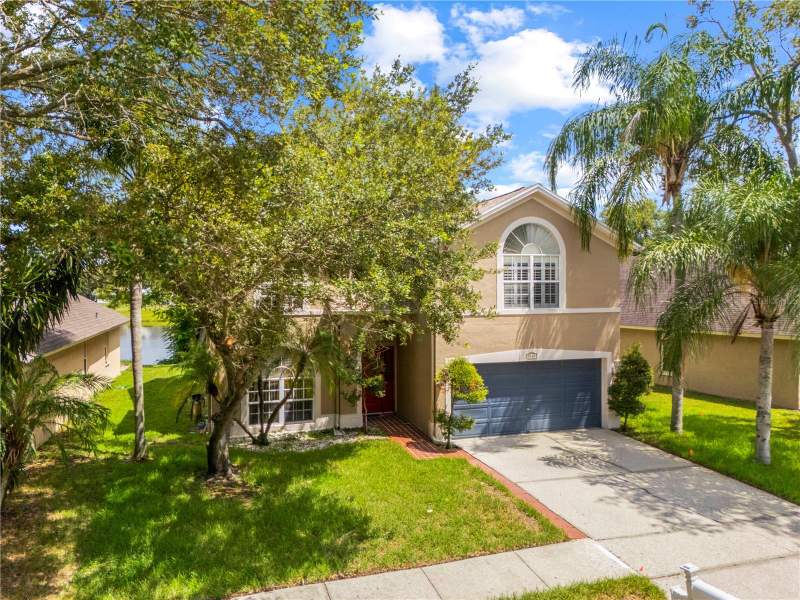 4 bedroom Single Family Residence at 9808 Long Meadow Drive, Town Park Ph 2, Tampa — photo 4