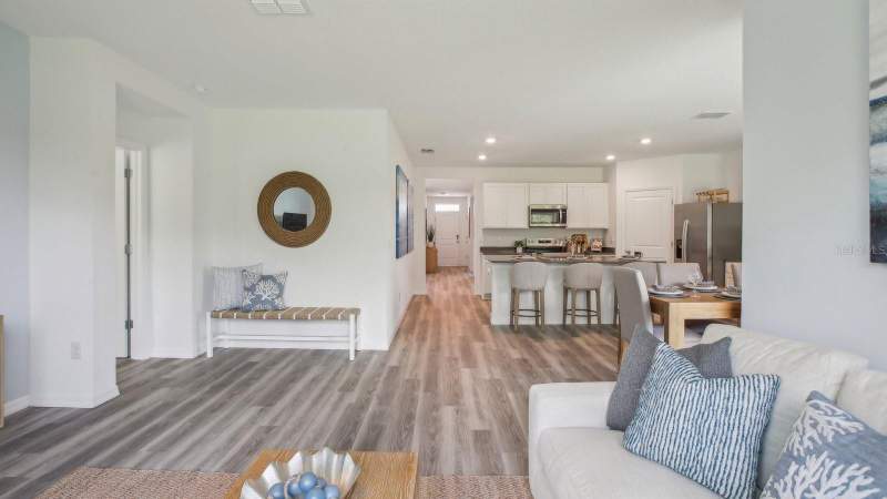 4 bedroom Single Family Residence at 15013 Crosshall Stream Drive, Balm Grove, Wimauma — photo 4
