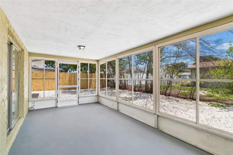 11130 Tamarix Ave, Port Richey FL - photo 8 of 11