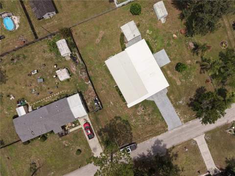 37747 Silver Pines Avenue, Zephyrhills FL - photo 7 of 62