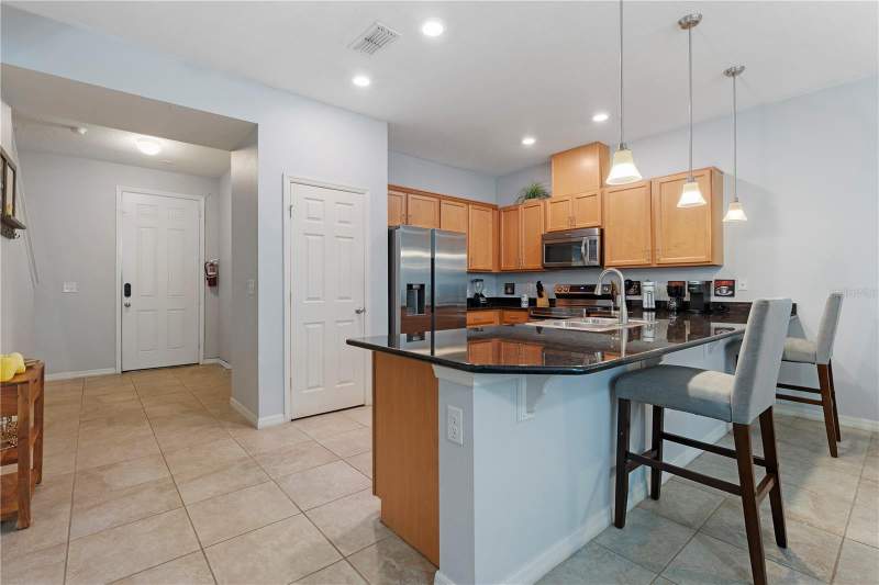 4 bedroom Townhouse at 5109 KILLARNEY WAY, COMPASS BAY UNIT 4, KISSIMMEE — photo 5