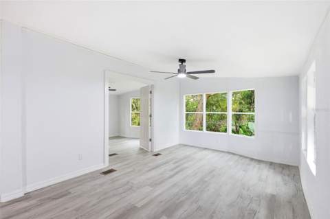 403 Acorn Circle, Fruitland Park FL - photo 6 of 6
