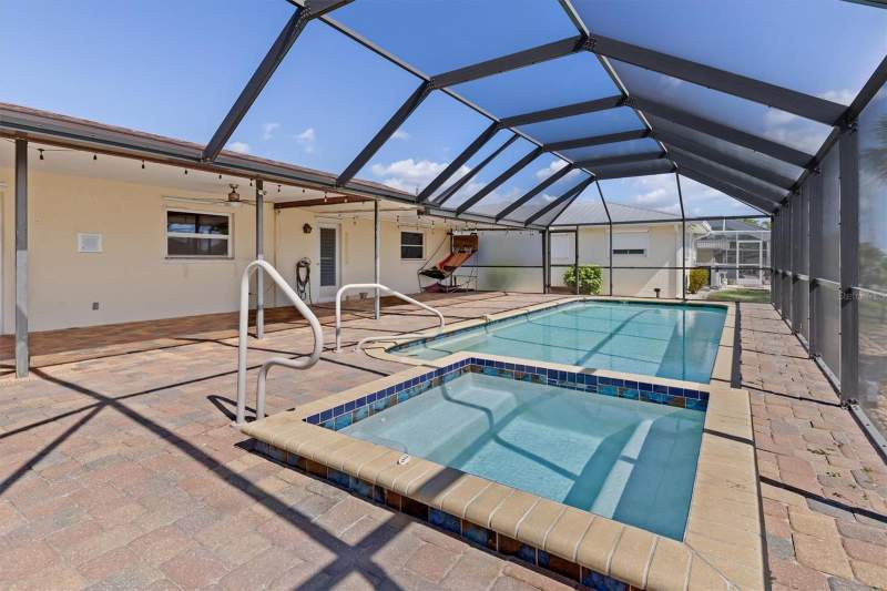 3 bedroom Single Family Residence at 109 Peckham Street, Port Charlotte Sec 039, Port Charlotte — photo 3