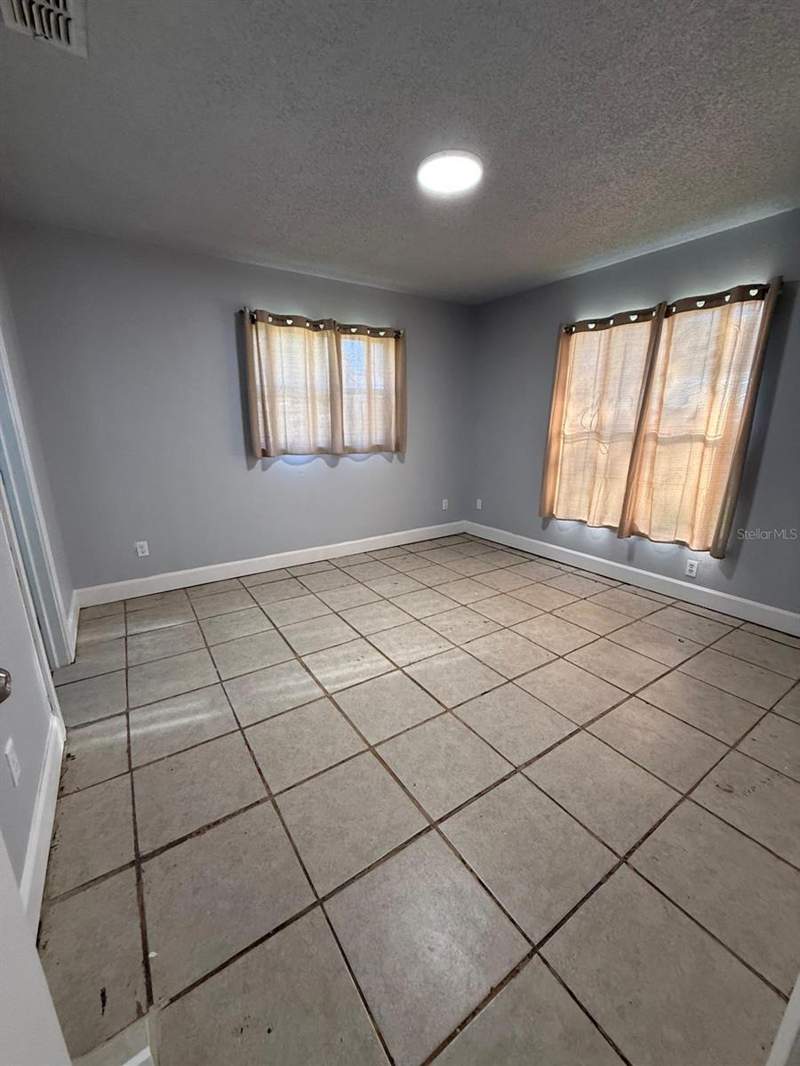 3 bedroom Single Family Residence at 641 Conroy Street, Grandview, Orlando — photo 3