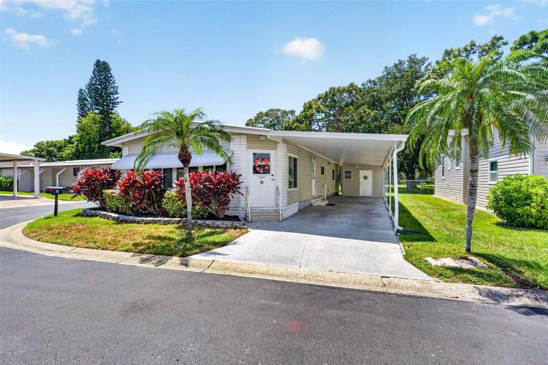 2 bedroom Manufactured Home at 12501 Ulmerton Road #5, Glenwood Estates Inc Conco, Largo — photo 2