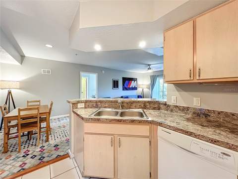 12602 Crest Springs Lane #1333, Orlando FL - photo 10 of 46