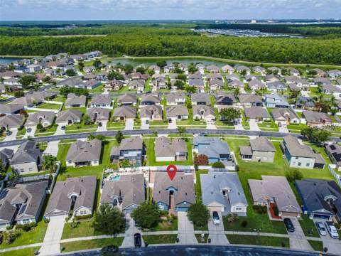 2922 Willow Creek Lane, Kissimmee FL - photo 10 of 43