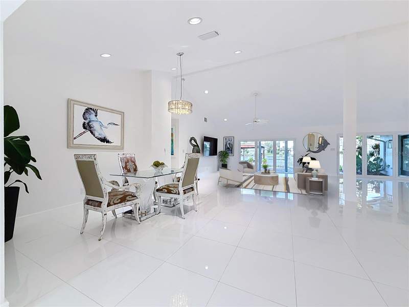 3 bedroom Single Family Residence at 324 Leeward Island, Island Estates Of Clearwater, Clearwater Beach — photo 5