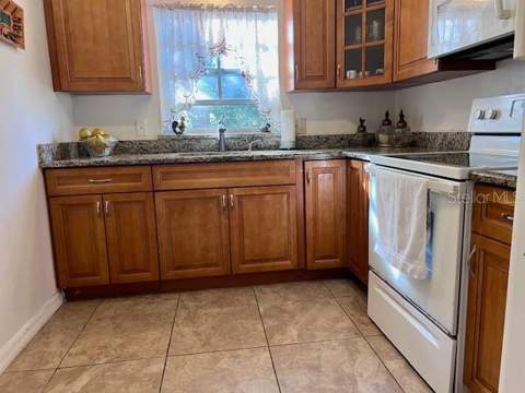 370 Windmeadows Street #370, Altamonte Springs FL - photo 14 of 29