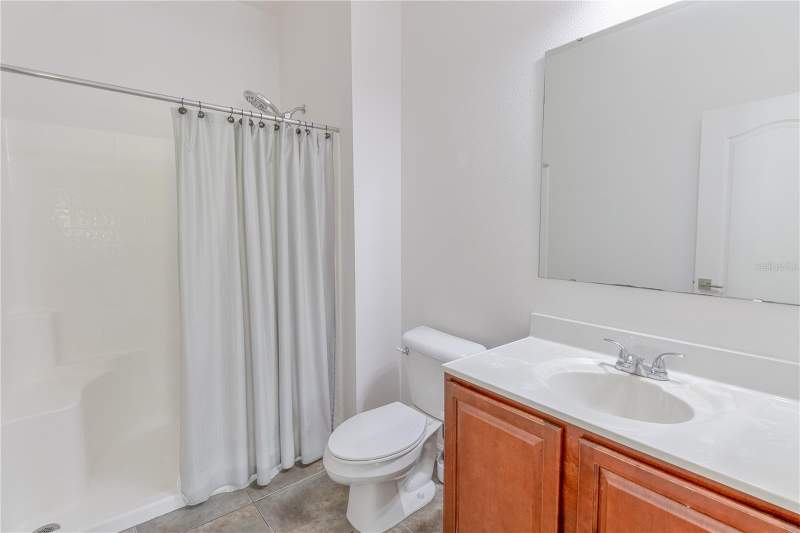3 bedroom Single Family Residence at 117 Colonial Pine Lane, Pine Bluff Ph III, Minneola — photo 2