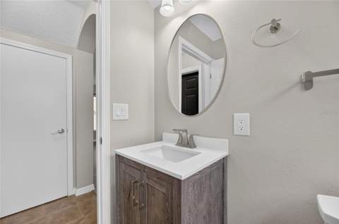 7842 Carriage Pointe Drive, Gibsonton FL - photo 14 of 65