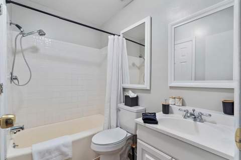 1323 Pine Avenue, Largo FL - photo 24 of 31