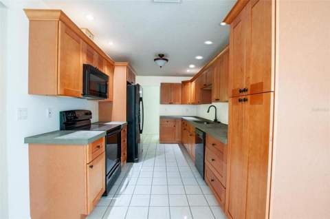 627 E Magnolia Street, Arcadia FL - photo 9 of 23
