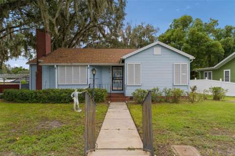 1024 E Orange Avenue, starter home for sale in Eustis