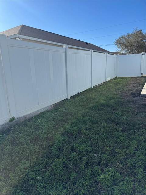 303 Baccarat Court, Kissimmee FL - photo 6 of 6