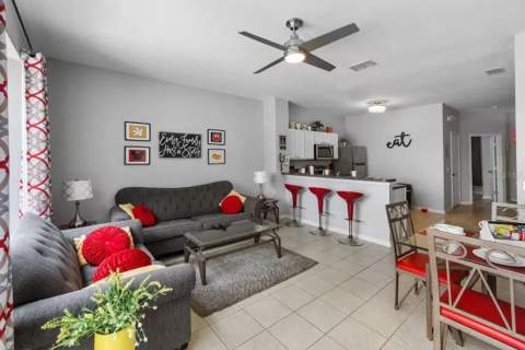 7683 Fitzclarence Street, Kissimmee FL - photo 15 of 58