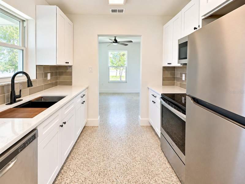 2 bedroom Single Family Residence at 21132 McGuire Avenue, Port Charlotte Sec 045, Port Charlotte — photo 5