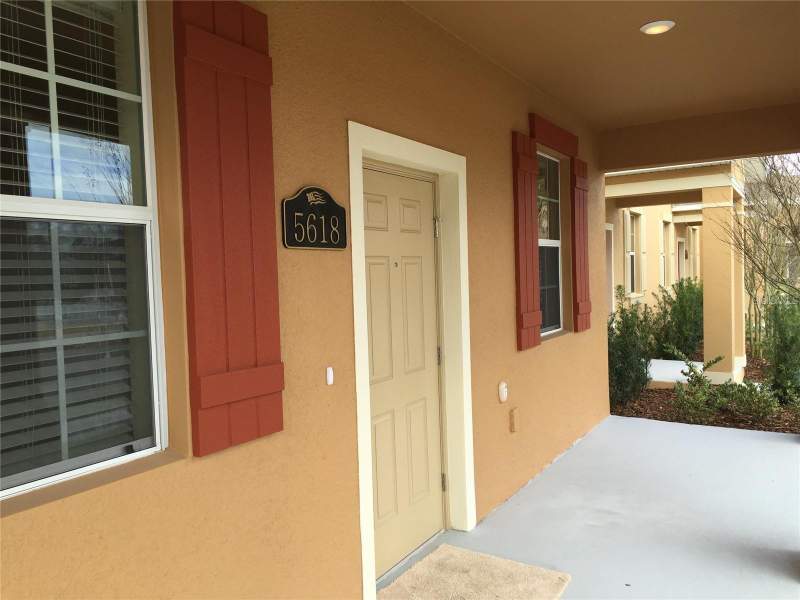 3 bedroom Townhouse at 5618 Water Rose Road, Signature Lakes Ph 3B-6, Winter Garden — photo 2