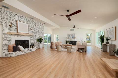 2063 Illinois Avenue, St Petersburg FL - photo 16 of 42