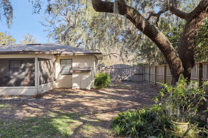 Howey Griffin Village