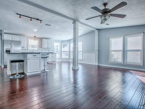 518 Saint Andrews Boulevard, Lady Lake FL - photo 15 of 44